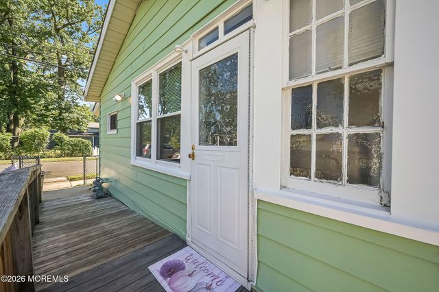 170 Forest Avenue, Keansburg, NJ 07734
