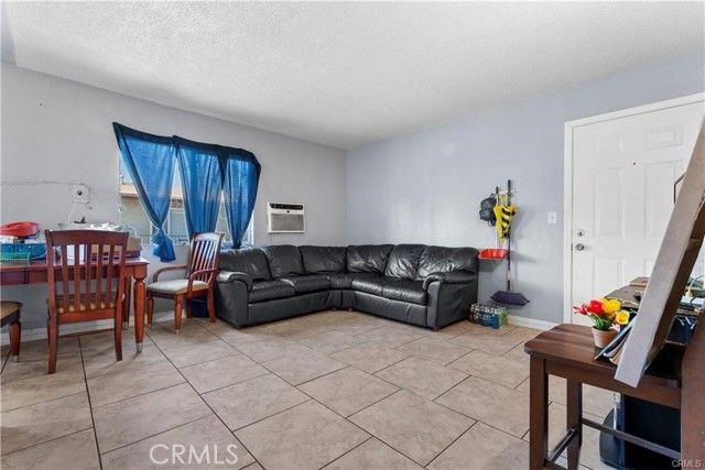 170 Olive 3, San Bernardino, CA 92410