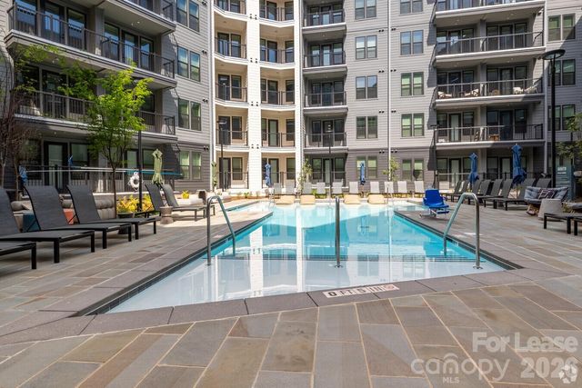 536 W Tremont Avenue A2, Charlotte, NC 28203