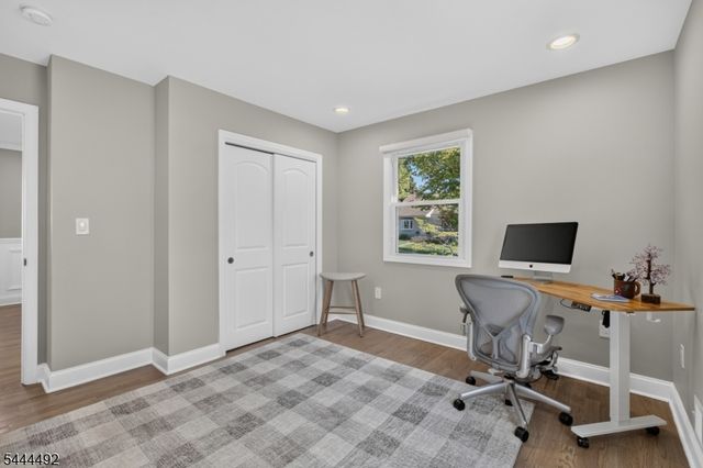 61 Bart Pl, Clifton City, NJ 07013