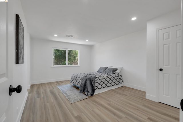 1709 Yellowstone Dr, Antioch, CA 94509