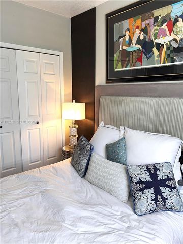 4849 NW 108th Path 0, Doral, FL 33178