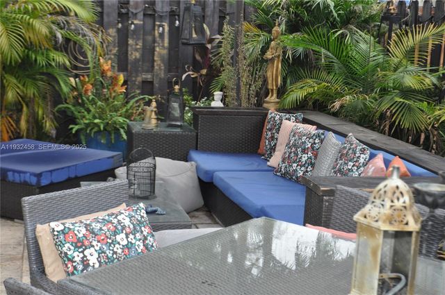 4849 NW 108th Path 0, Doral, FL 33178