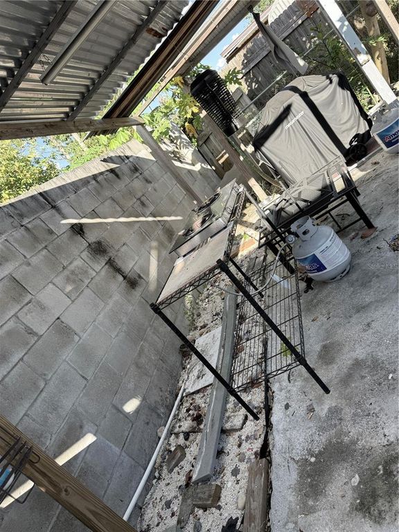 Image 44 of property listing at 6313 WILLOW OAK LANE, Orlando, FL 32809