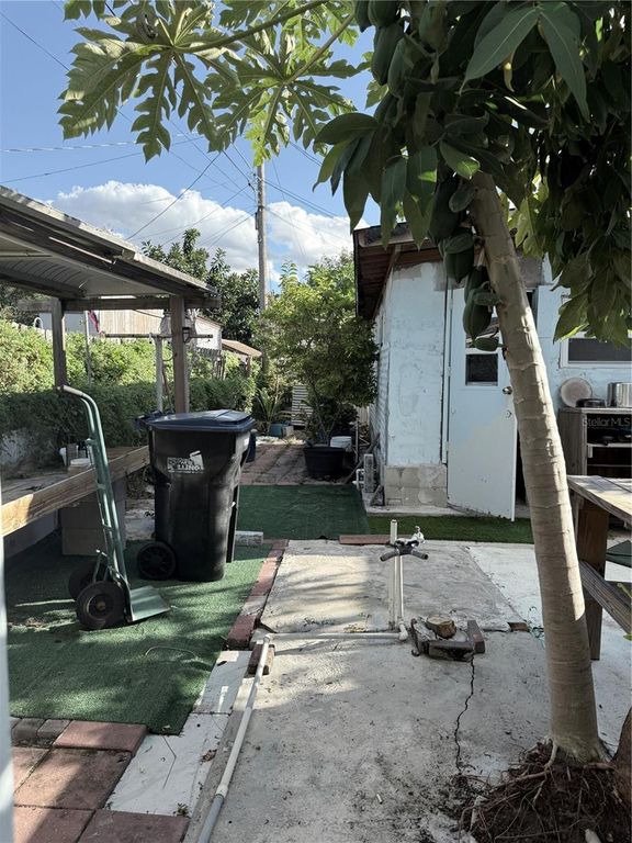 Image 48 of property listing at 6313 WILLOW OAK LANE, Orlando, FL 32809