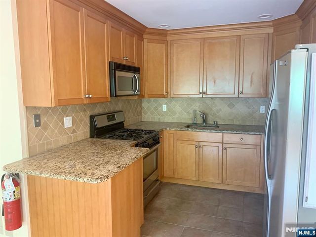 246 Mulberry Road 246, Ramsey, NJ 07446