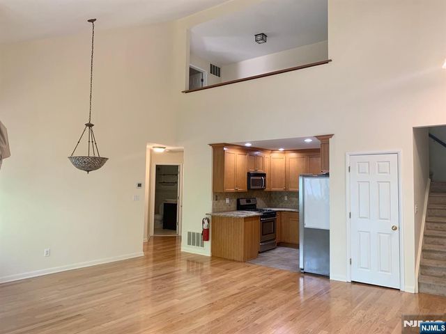 246 Mulberry Road 246, Ramsey, NJ 07446