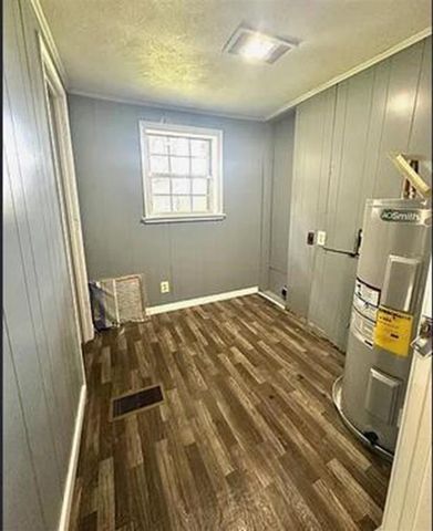 108 Miller Avenue, Leesville, LA 71446