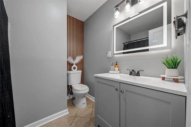 6815 E 99th Terrace, Kansas City, MO 64134