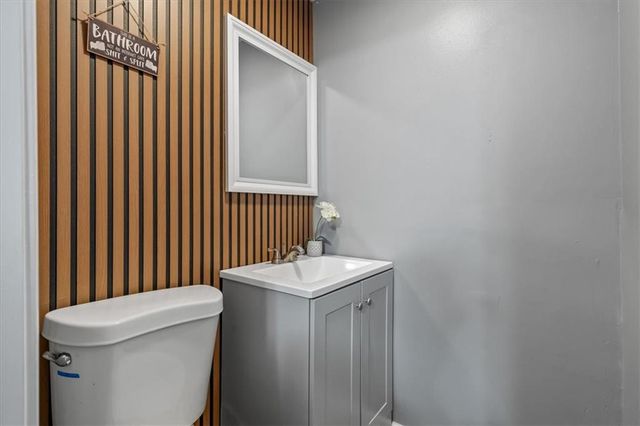 6815 E 99th Terrace, Kansas City, MO 64134