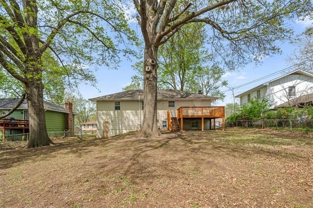 6815 E 99th Terrace, Kansas City, MO 64134