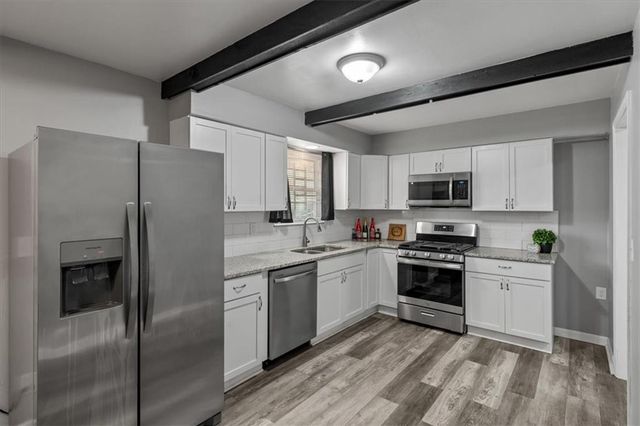 6815 E 99th Terrace, Kansas City, MO 64134