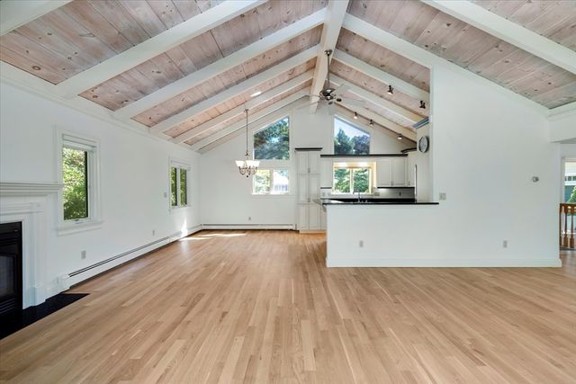 72 Walton Heath Way, Mashpee, MA 02649