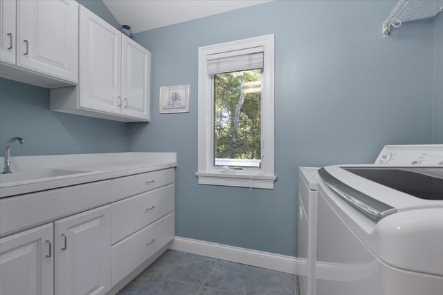 72 Walton Heath Way, Mashpee, MA 02649