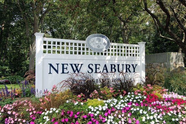 72 Walton Heath Way, Mashpee, MA 02649