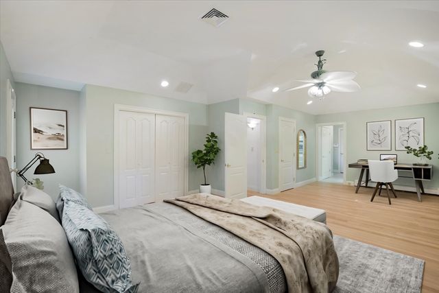 72 Walton Heath Way, Mashpee, MA 02649