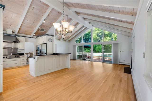 72 Walton Heath Way, Mashpee, MA 02649