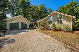 72 Walton Heath Way, Mashpee, MA 02649
