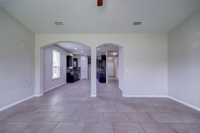 126 Screech Owl DR, Kyle, TX 78640