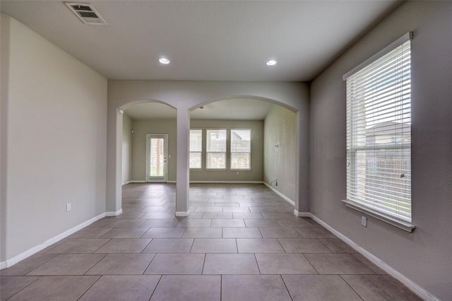 126 Screech Owl DR, Kyle, TX 78640