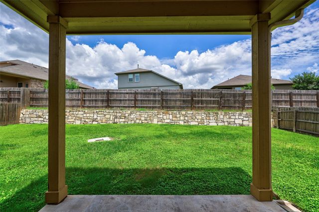 126 Screech Owl DR, Kyle, TX 78640