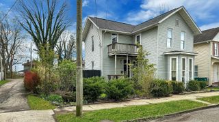 63 Chestnut Street, Newark, OH 43055