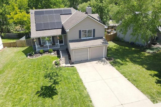 8505 N Mcdonald Avenue, Kansas City, MO 64153