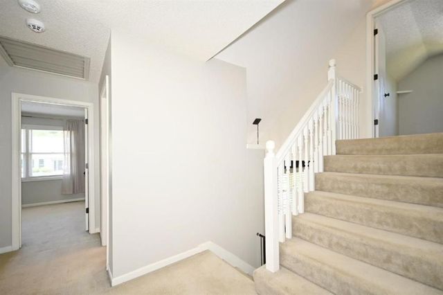 8505 N Mcdonald Avenue, Kansas City, MO 64153