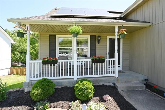8505 N Mcdonald Avenue, Kansas City, MO 64153