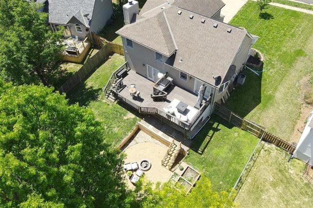 8505 N Mcdonald Avenue, Kansas City, MO 64153