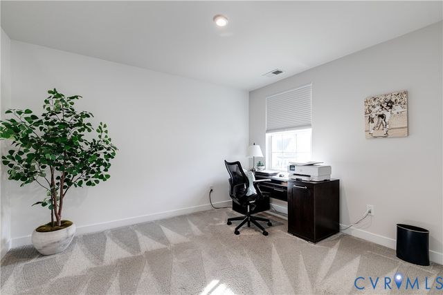 8700 Forge Gate Ln, Chesterfield, VA 23832