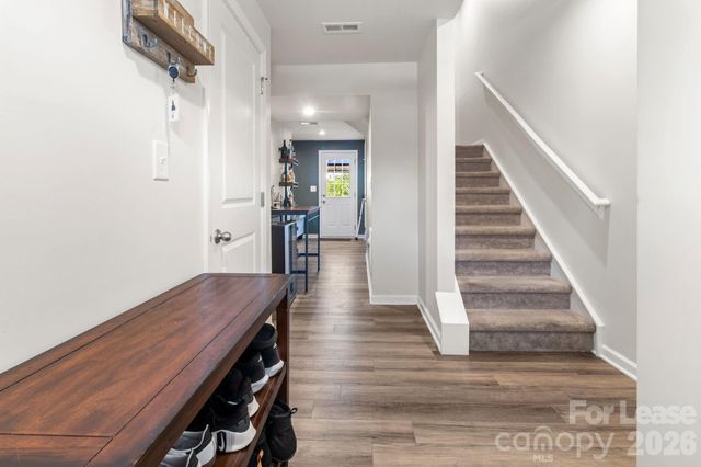 2417 Fathom Way, Charlotte, NC 28269