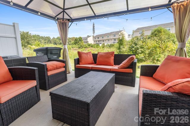 2417 Fathom Way, Charlotte, NC 28269