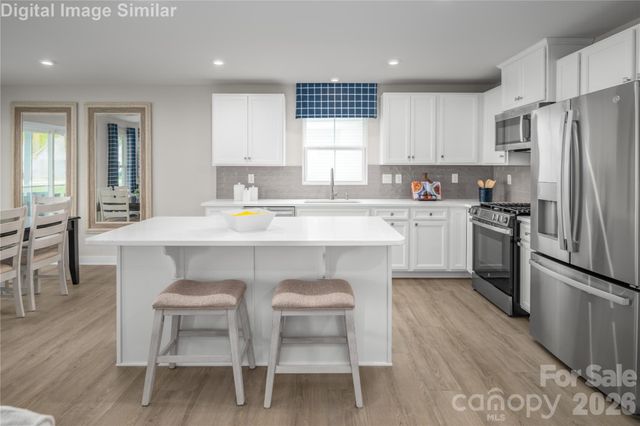 3291 Eller Drive Extension, Hickory, NC 28602