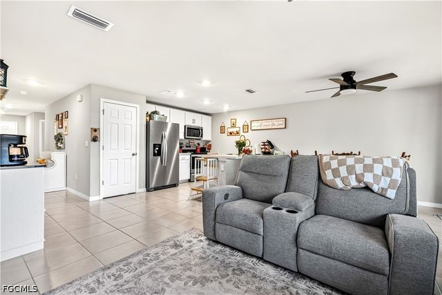 3730 NE 16th AVE, Cape Coral, FL 33909