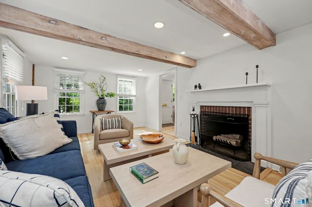 140 East Avenue 140, New Canaan, CT 06840