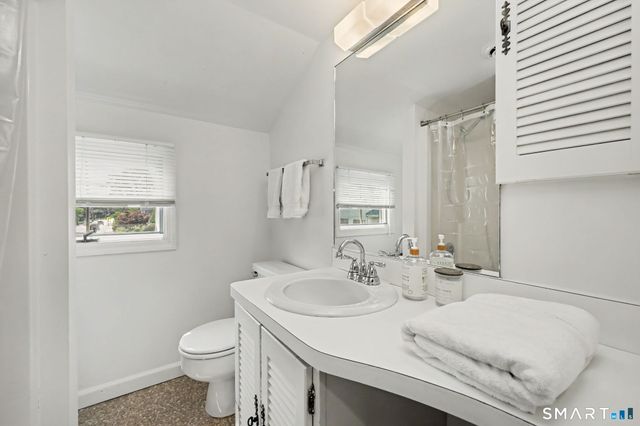 140 East Avenue 140, New Canaan, CT 06840