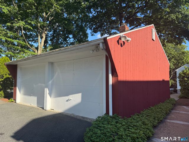 140 East Avenue 140, New Canaan, CT 06840