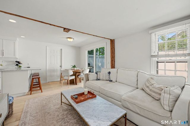 140 East Avenue 140, New Canaan, CT 06840