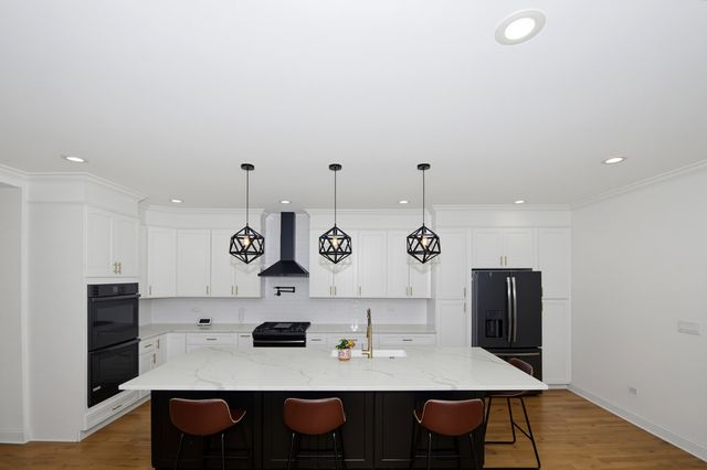 2514 Harvey Avenue, Berwyn, IL 60402