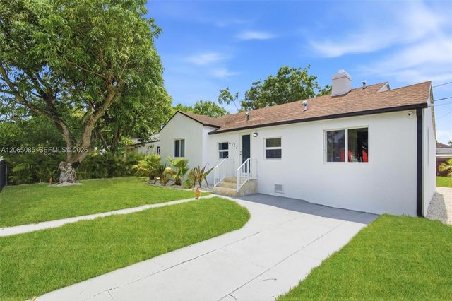 4122 NW 11th Pl, Miami, FL 33127