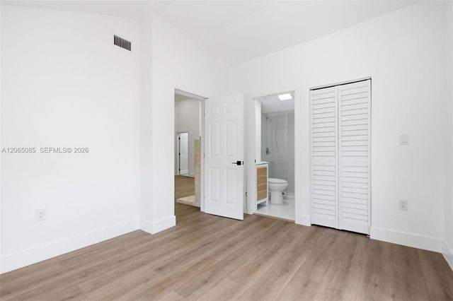 4122 NW 11th Pl, Miami, FL 33127