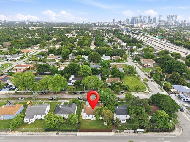 4122 NW 11th Pl, Miami, FL 33127