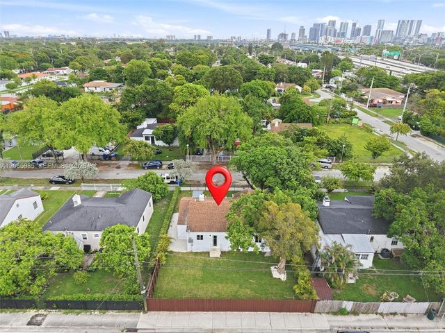 4122 NW 11th Pl, Miami, FL 33127