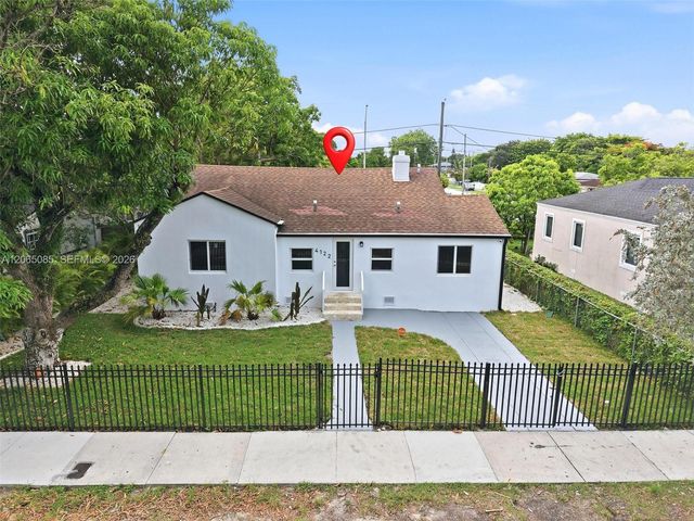 4122 NW 11th Pl, Miami, FL 33127