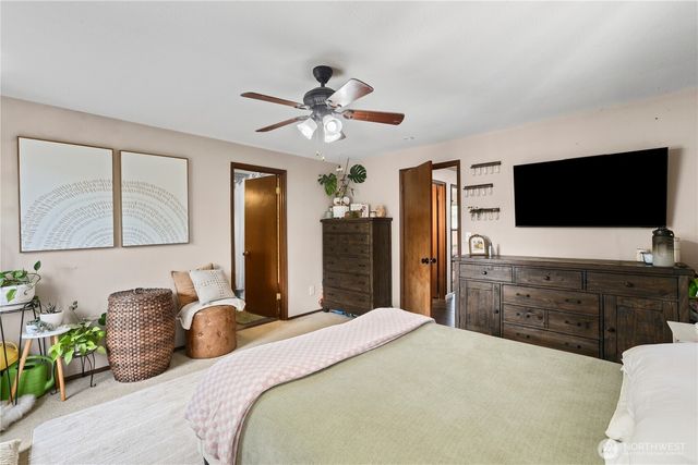 3017 Dale Lane E, Fife, WA 98424
