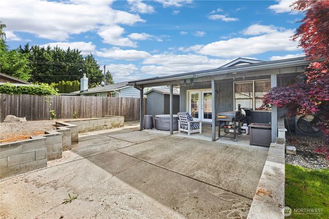 3017 Dale Lane E, Fife, WA 98424