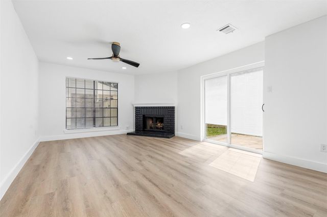 14922 Waybridge Drive, Houston, TX 77062