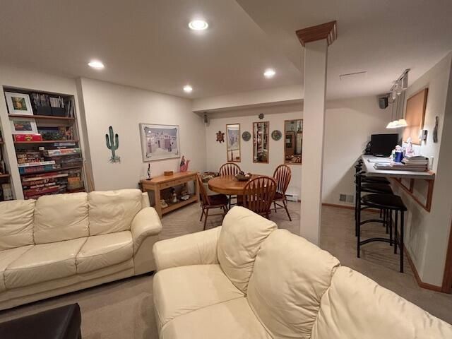 625 Morningside COURT, Saukville, WI 53080