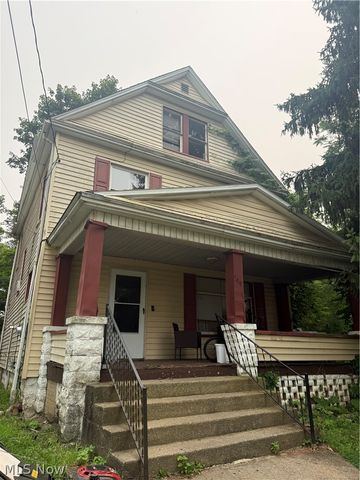 565 W Chalmers Avenue, Youngstown, OH 44511